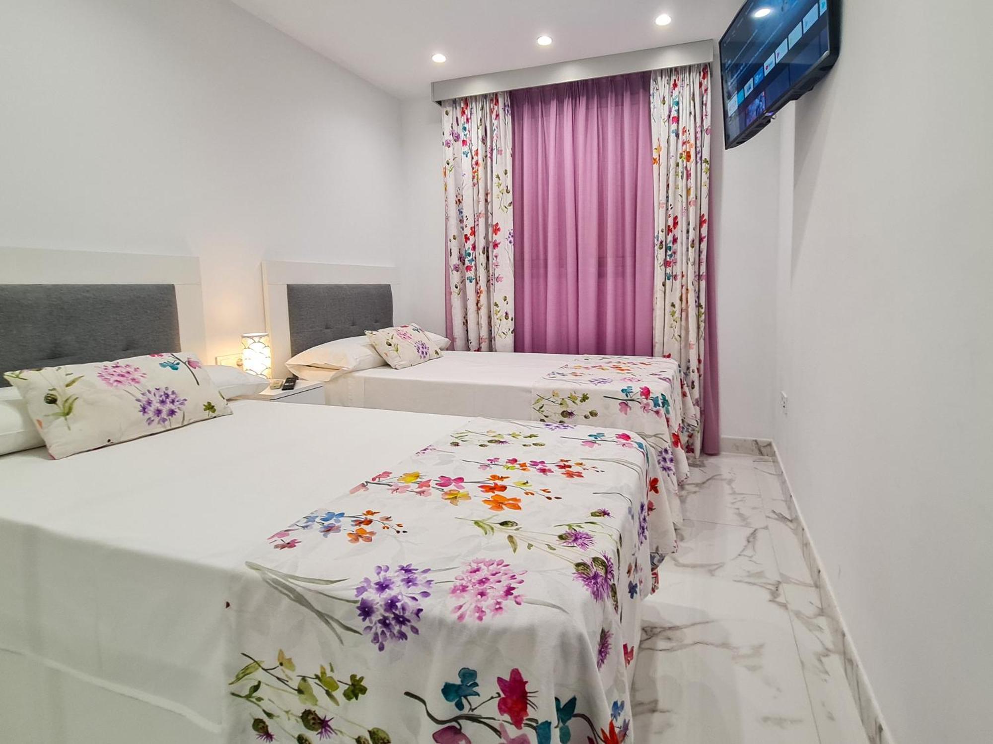 בנידורם Apartamento Edificio Astoria מראה חיצוני תמונה